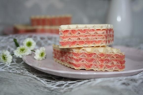 Wafle z masą z galaretki