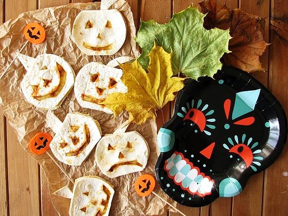 Mini quesadille halloweenowe