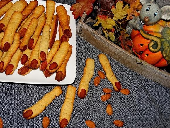 Paluchy baby jagi - straszna i pyszna przekąska na halloween