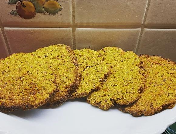 Marchewkowe ciasteczka bez jaj i glutenu