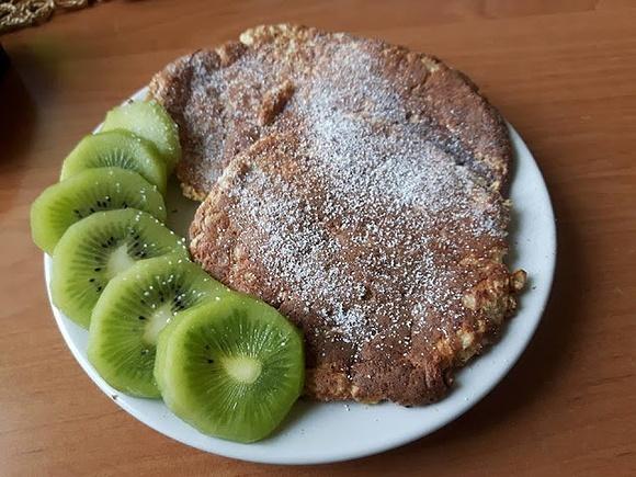 Owsiane placuszki z jabłkiem i imbirem bez cukru i glutenu