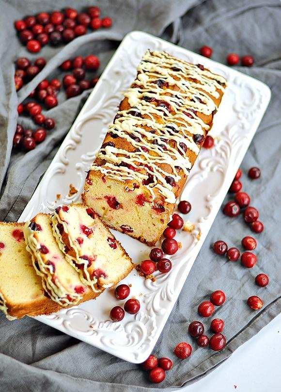 Ciasto ze świeżą żurawiną