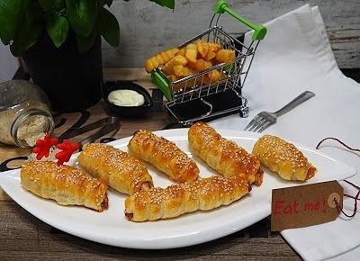 Paluszki z kurczaka w cieście francuskim