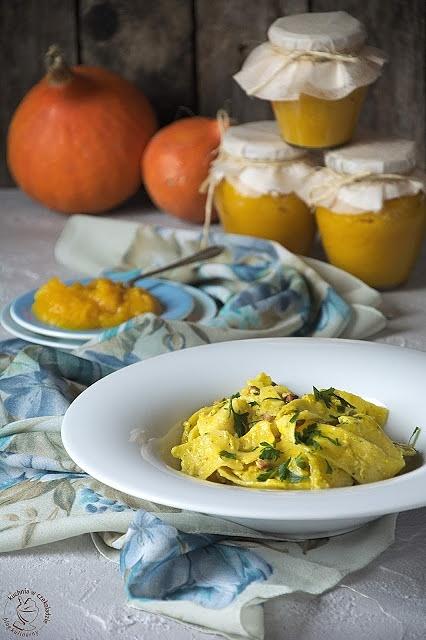 Dyniowe pappardelle z boczkiem