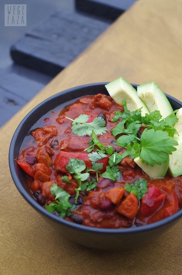Chili sin carne z proteiną sojową