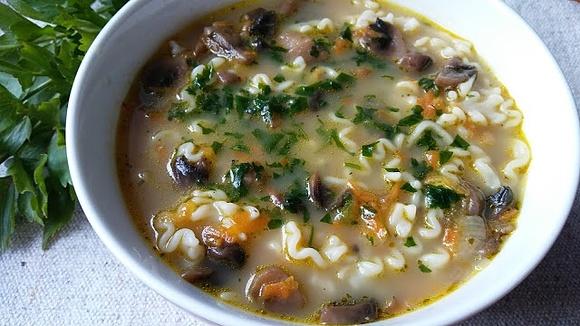 Zupa pieczarkowa