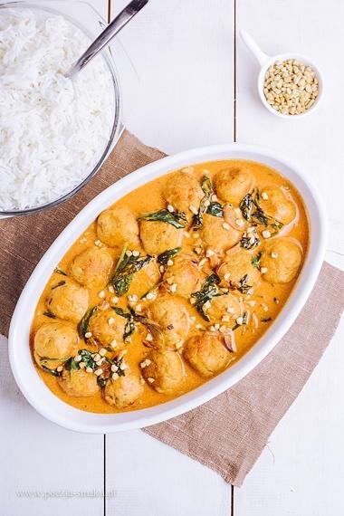 Klopsiki w sosie curry