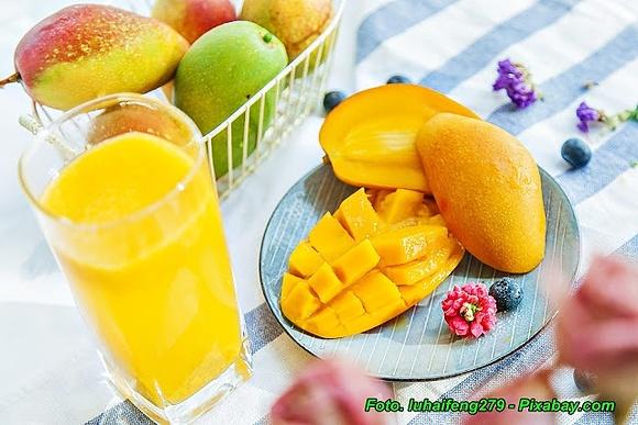 Koktajl z mango i banana