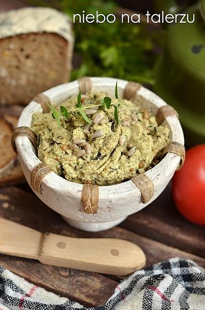 Szybka pasta ze słonecznika do pieczywa