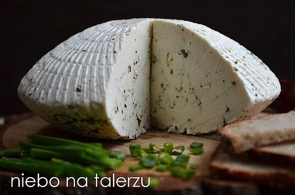 Domowy ser koryciński – przepis na smaczny ser domowy