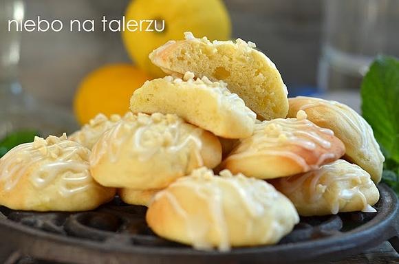 Łatwe ciasteczka cytrynowe z białym serem