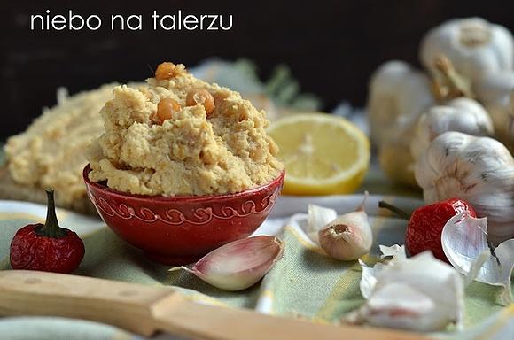 Jak zrobić hummus? Pasta do pieczywa i warzyw