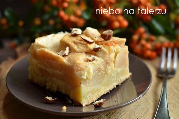 Szarlotka śmietankowa z jabłkami i makiem – przepis na ciasto