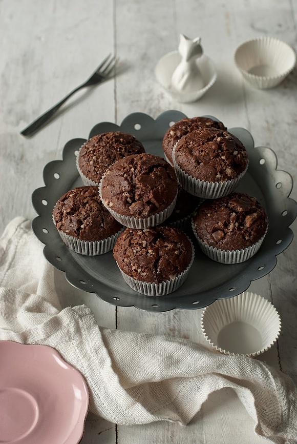 Czekoladowe muffiny z mąki ciecierzycy