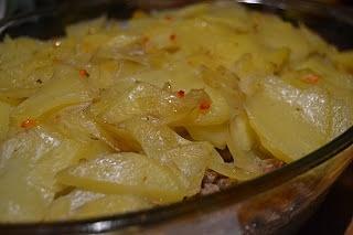 Zapiekanka mięsno-ziemniaczana