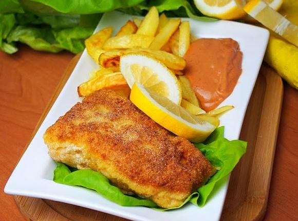 Fish and chips czyli smażona ryba z domowymi frytkami