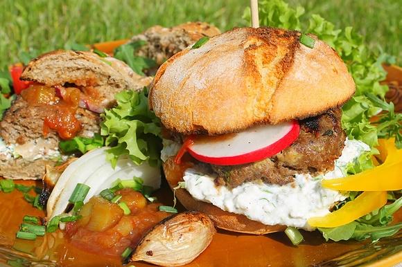 Akcja grillowe burgery wiosną