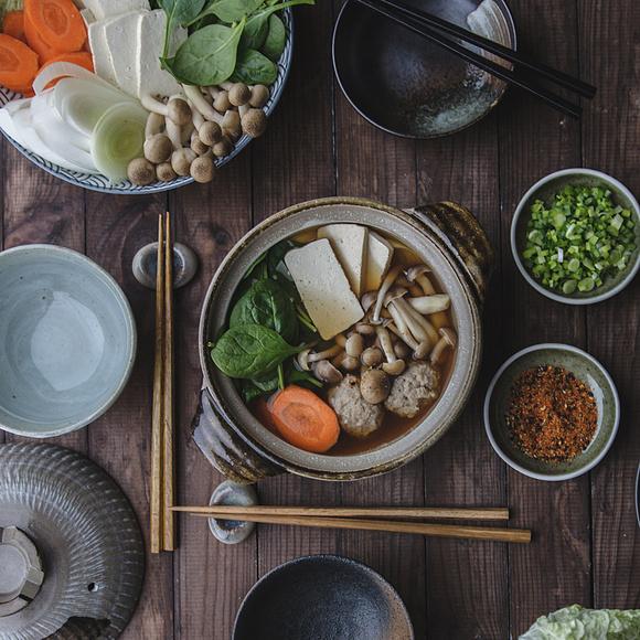 Tori dango nabe - hot-pot z pulpecikami drobiowymi