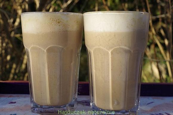 Dyniowa latte z przyprawą do potraw z dyni