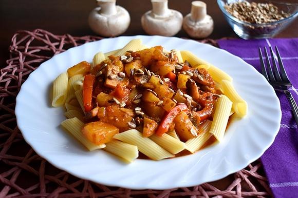 Penne w sosie orientalnym wegańskie przepis z filmem