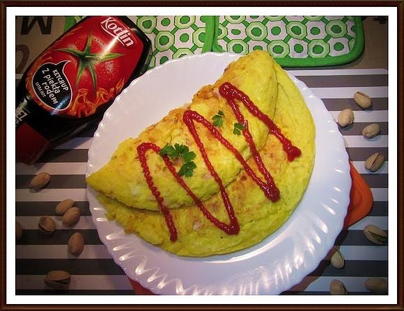 Omlet z szynką i serem żółtym