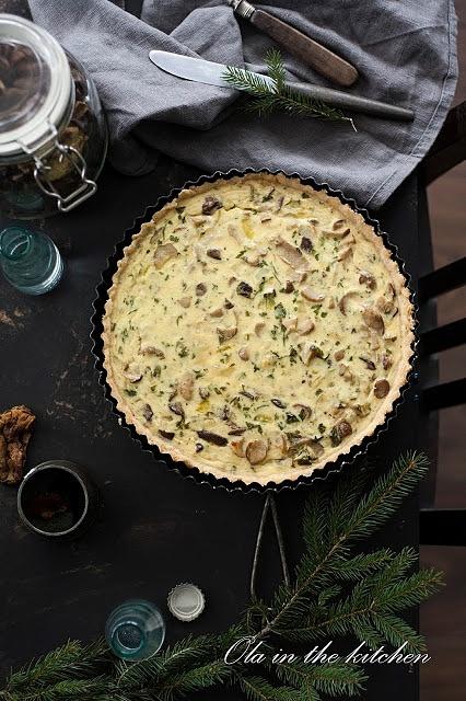 Tarta z leśnymi grzybami