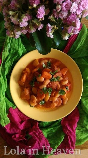 Zimowe ratatouille z fasolą i batatami