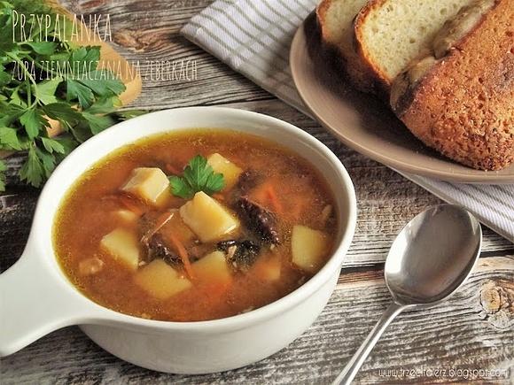Przypalanka zupa ziemniaczana na żeberkach kuchnia podkarpacka