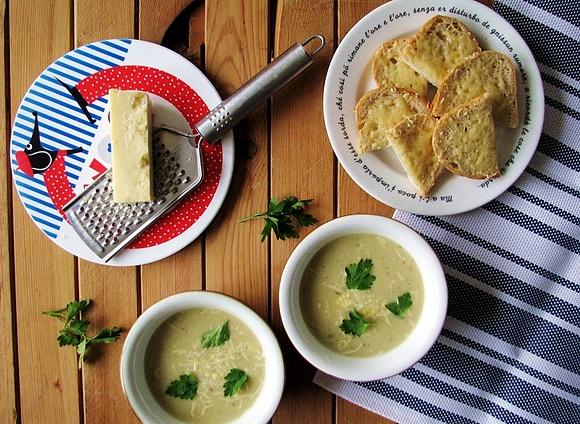 Cebulowa zupa krem