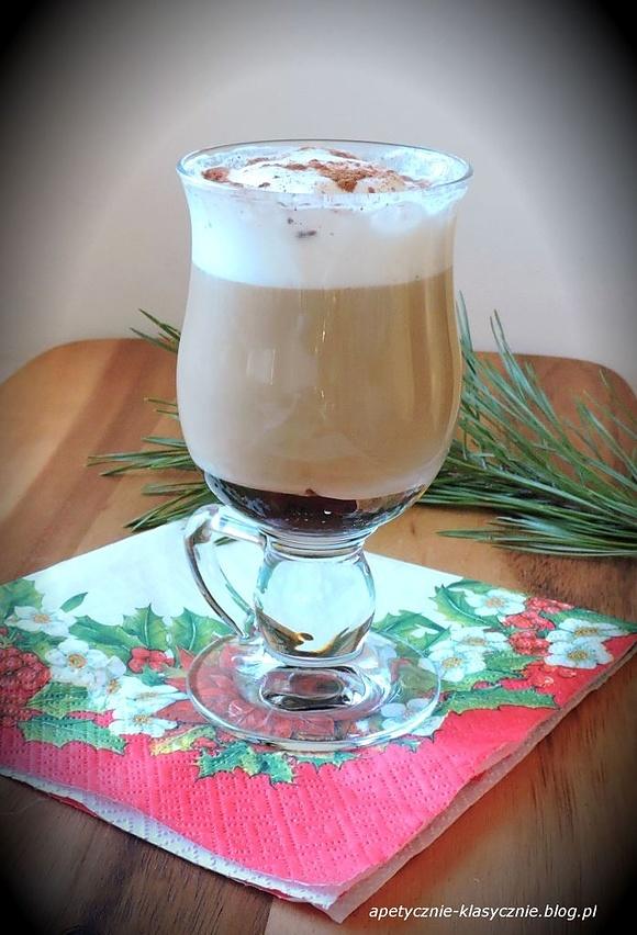 Śliwkowe cafe latte