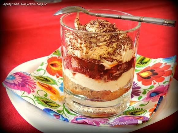 Tiramisu z rabarbarem