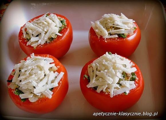 Nadziewane pomidory z parmezanem i oregano