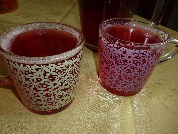 Kompot truskawkowo-wiśniowy