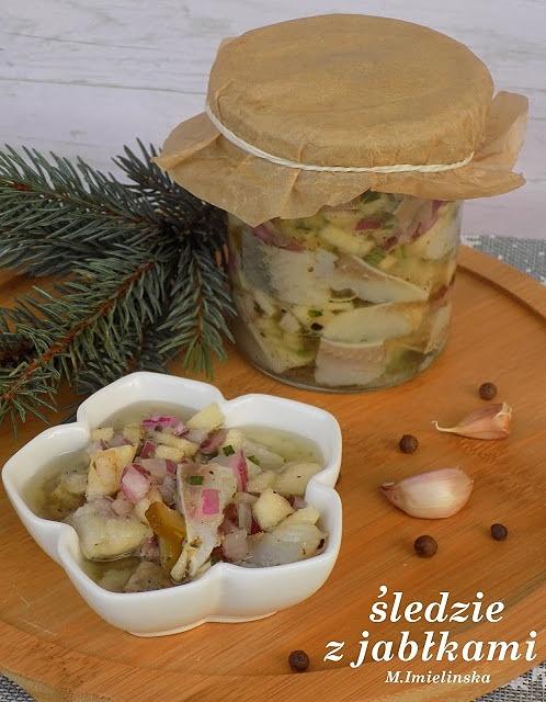 Śledzik z jabłkiem