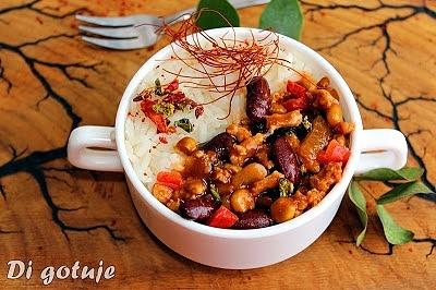 Chili con carne szybkie danie z mięsa i fasoli