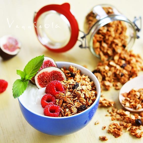 Domowa granola najłatwiejsza i szybka do przygotowania