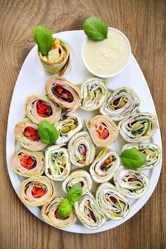 Tortille na imprezę - szybkie i smakowite przekąski