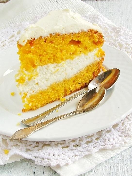 Ciasto marchewkowe z kremem i mascarpone