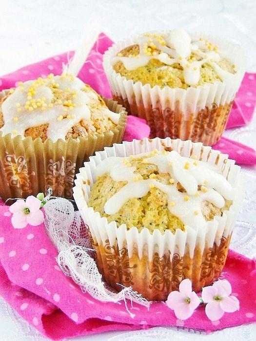 Pomarańczowe muffinki z makiem