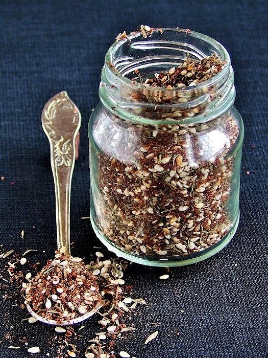 Za`atar - mieszanka przypraw do potraw arabskich