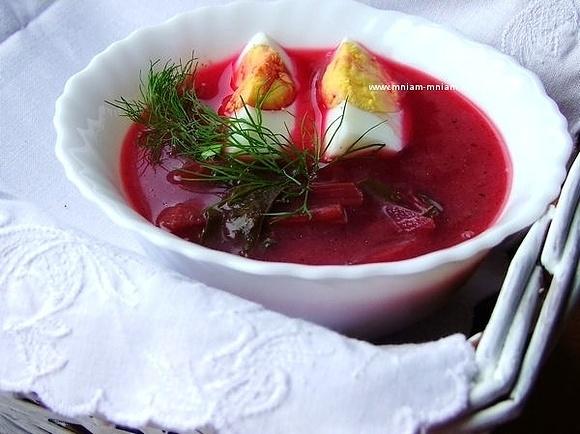 Botwinka - przepis na zupę ze świeżych liści botwiny