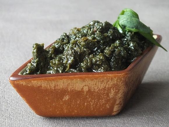 Pesto z czosnku niedźwiedziego