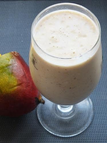 Koktajl kokosowe z mango na mleku sojowym