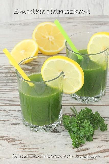 Zielone smoothie pietruszkowe na lato
