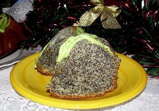 Pyszna babka z makiem