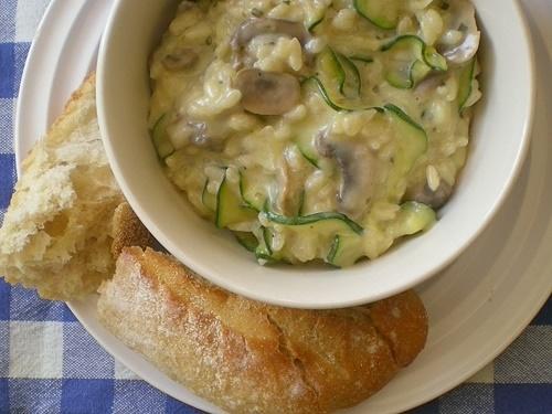 Risotto pieczarkowo-cukiniowe ze szczypiorkowym serkiem Philadelphia