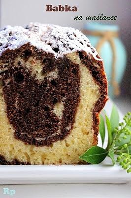 Marmurkowa babka na maślance