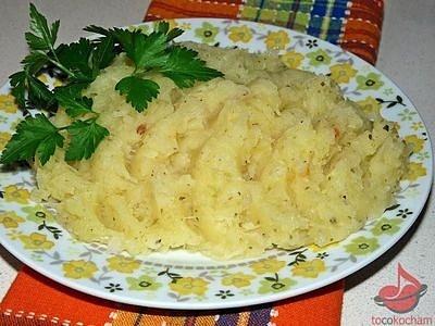 Ciapkapusta - śląskie danie z puree ziemniaczano-kapuścianego