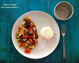 Kurczak stir-fried z orzechami nerkowca