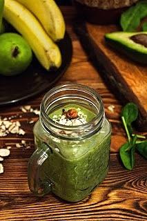 Zielone smoothie z imbirem